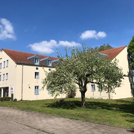 Prima Hotel Havelland Gross Kreutz Bagian luar foto