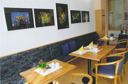 Prima Hotel Havelland Gross Kreutz Bagian luar foto